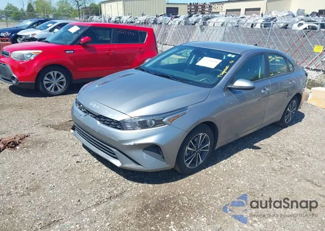 2024 Kia Forte Lxs from USA, damaged, VIN 3KPF24AD7RE827219